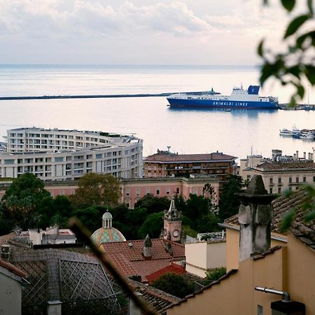 Apartamento Casa "Kapri" Da Eva - Salerno Centro Con Self Check-In Exterior foto